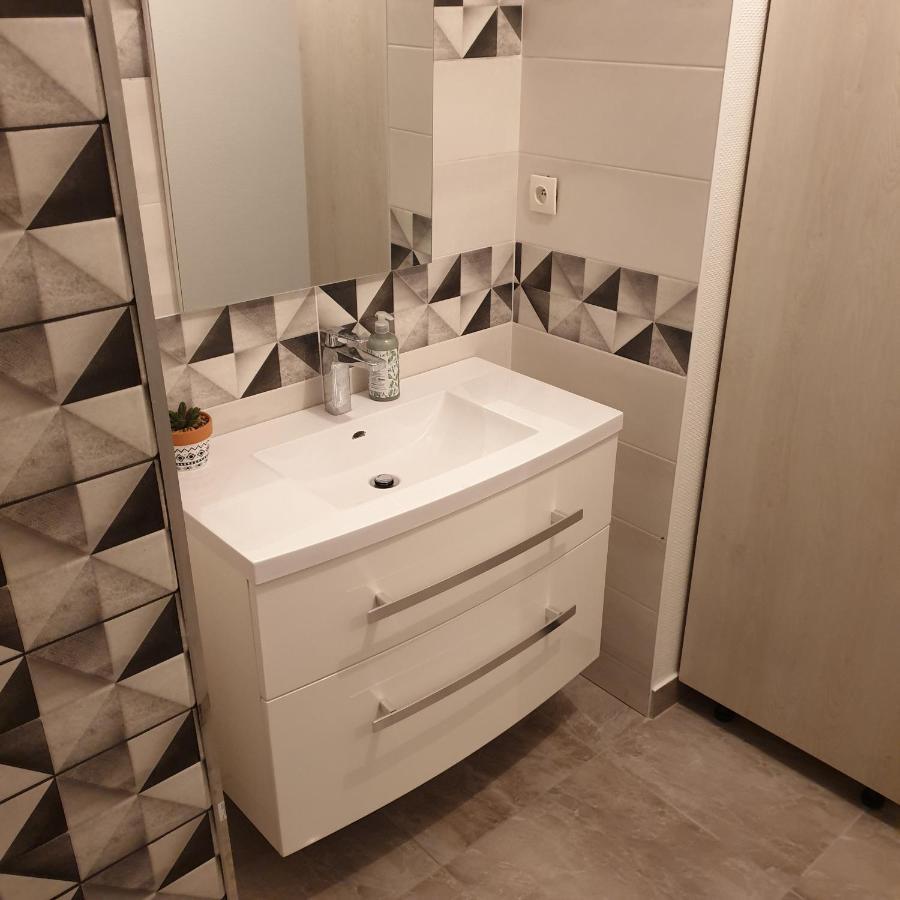 Lumiere Apartment Шоле Екстериор снимка